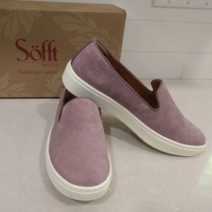 Sofft Somers Slip On in Lilac Suede